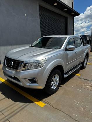 NISSAN FRONTIER 2.3 16V TURBO DIESEL XE CD 4X4 AUTOMÁTICO